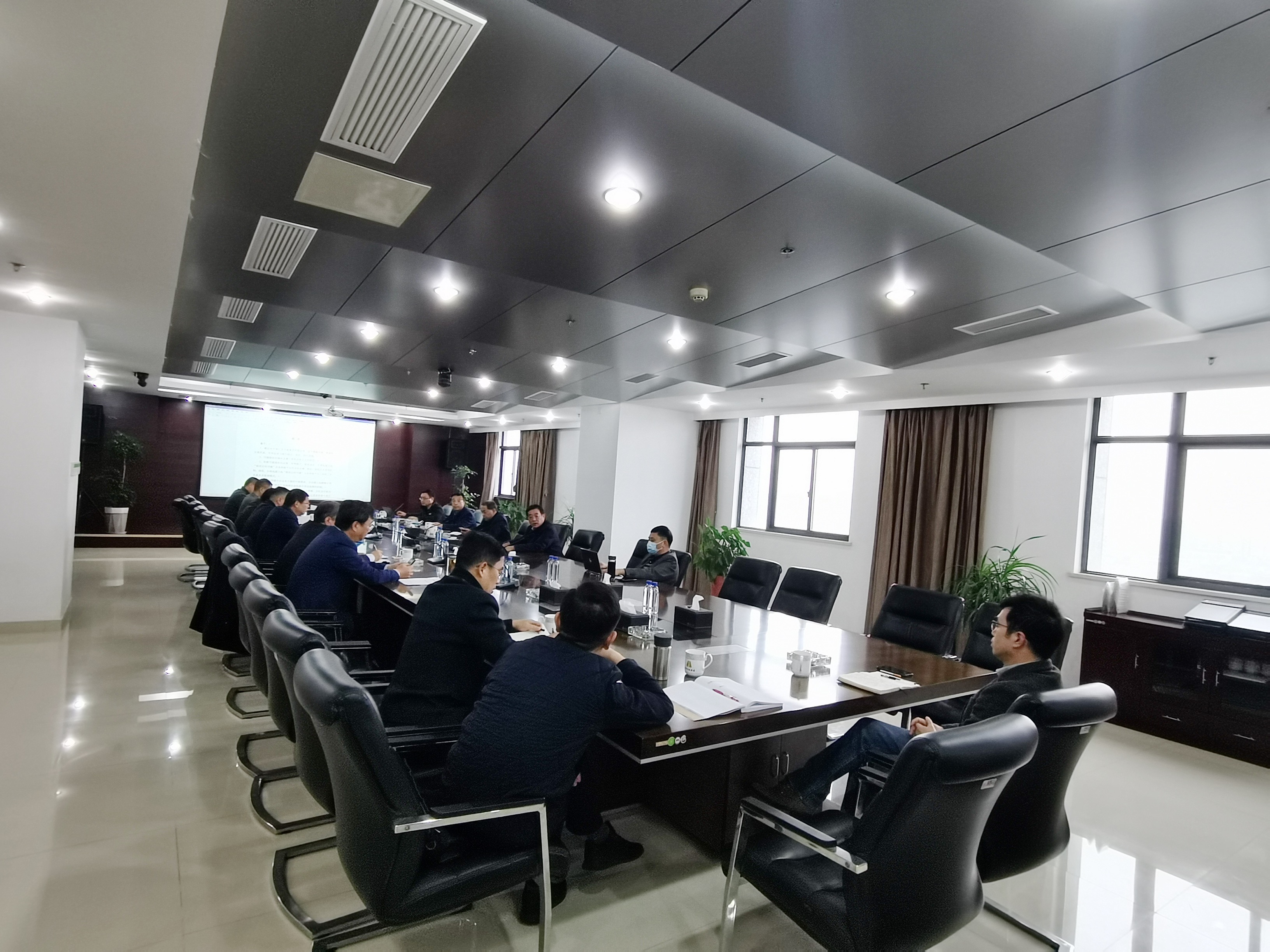 圖1-2、股改方案推進(jìn)會.jpg
